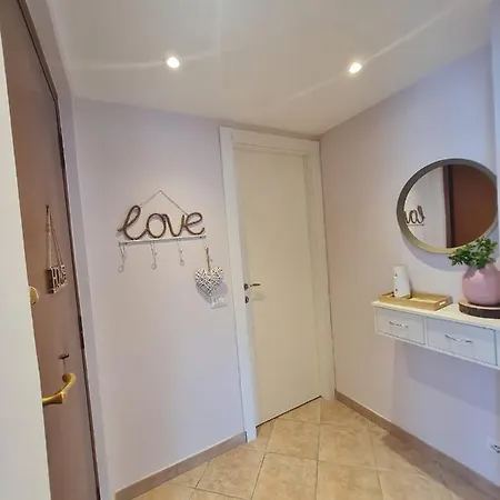 Il Nido Casa Indipendente A Self Check In Holiday home Fiumicino